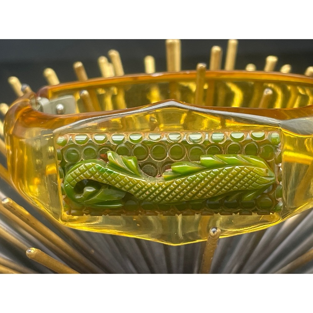 Vintage Apple Juice Bakelite Clamper Bracelet Green Dragon Serpent Figural